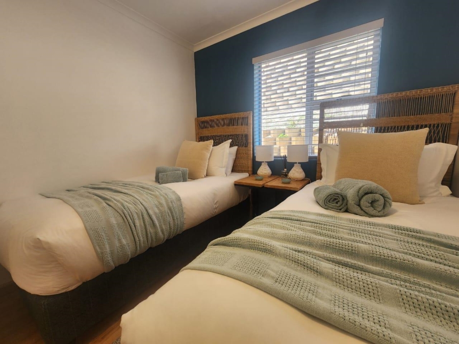 To Let 2 Bedroom Property for Rent in Big Bay Western Cape